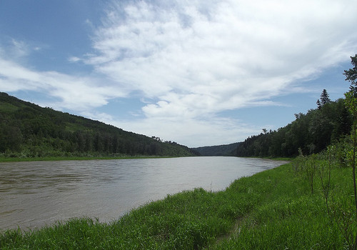 Red Deer River before the oil spill