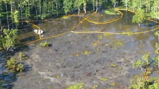 Mysterious Bubbling Sinkhole in Louisiana